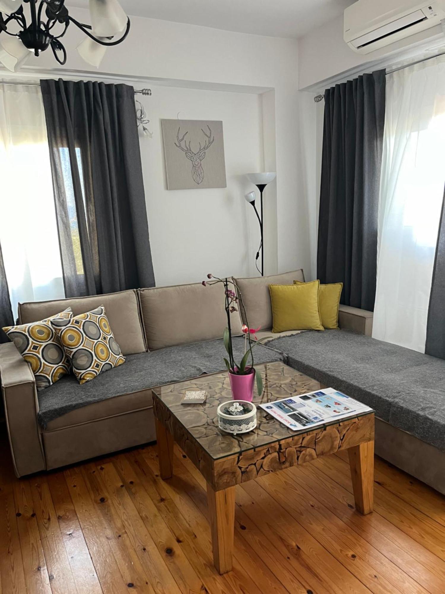 Andreas Village 2 * Achladias